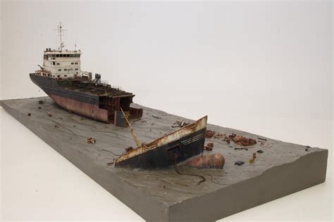 Beach In Chittagong Wreckage Of Cargo Ship 116 Scale Model Diorama