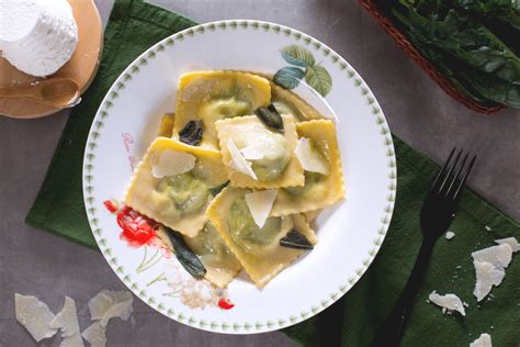 Ricotta And Spinach Ravioli With Butter And Sage Italian Recipes By