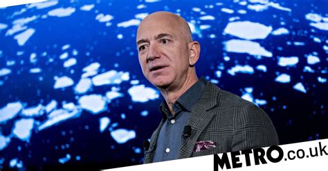 Jeff Bezos Pledges 10000000000 To Fight Climate Change Metro News