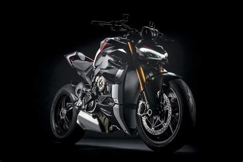 Ducati lança Streetfighter V4 SP com rodas de carbono e 3kg mais leve