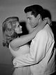 45 Fun and Romantic Photos of Elvis Presley and Ann-Margret in “Viva ...