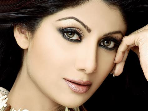 Shilpa shetty laughed a lot when she was young. Shilpa Shetty Biography ~ All in One