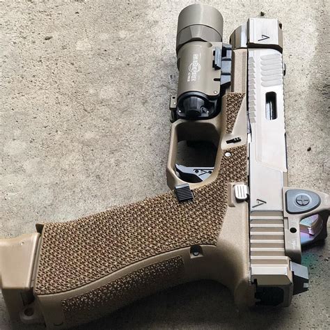 All The Fde For The Wolfofwarstreet Glock19x Agencyarms With All The Gucci With Their New