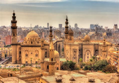 برجراف عن a historic place in egypt