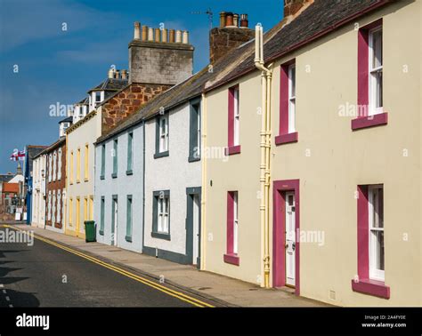 Seaside Cottages Stock Photos And Seaside Cottages Stock Images Alamy