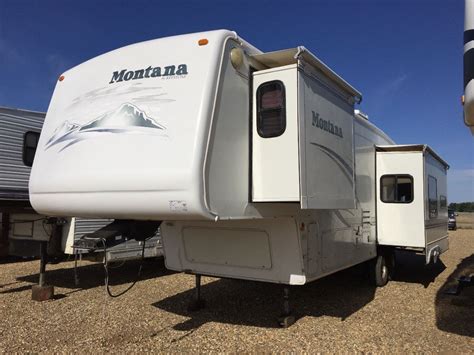 2001 Montana 35 Ft 5th Wheel Travel Trailer