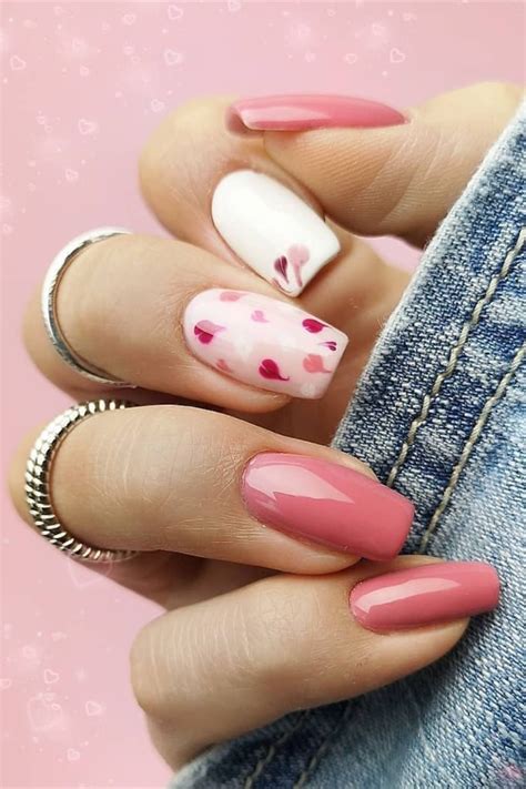 The Best Valentines Day Nails Right Now In 2020 Heart Nails Cute