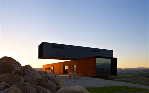 10 More Amazing Cantilevered Houses That Seem To Defy Gravity Arch2o