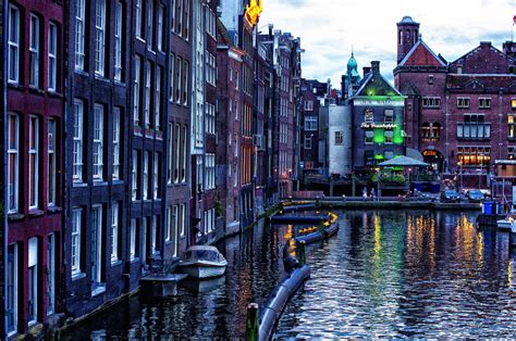 A First Timer's Guide To Amsterdam For Muslim Travellers | Travel ...
