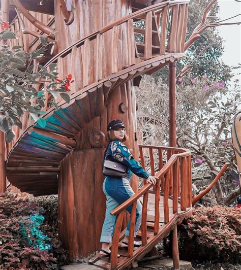 Lembang Wonderland Bandung Taman Rekreasi Bak Negeri Dongeng Indoforum