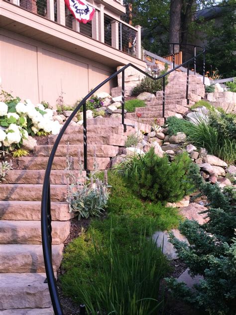 Lakehouse Landscaping With Curved Rails Great Lakes Metal Fabrication