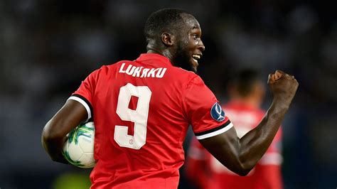 Romelu Lukaku Scores In Debut For Manchester United