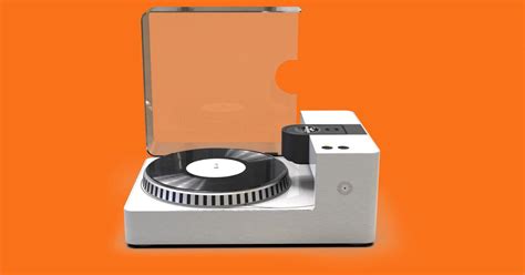 Cut Your Own Vinyl Records With This 1100 Machine