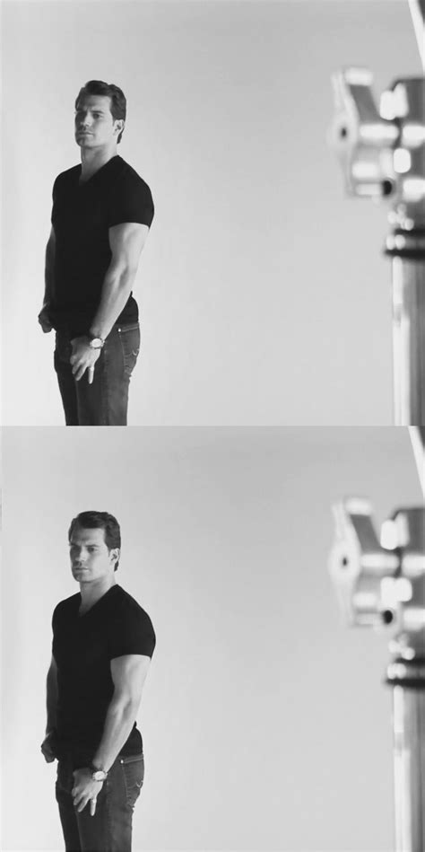 pin by janet esquivel on henry ️ most handsome men henry cavill black and white to my future