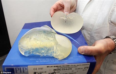 Pip Breast Implants Government Adviser Says K Women Should Get Them