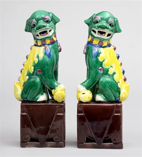 Foo dogs which are placed inside or outside a building are meant to protect your home or workplace from negative. Pair Chinese Multicolored Foo Dogs Chinese green, yellow ...