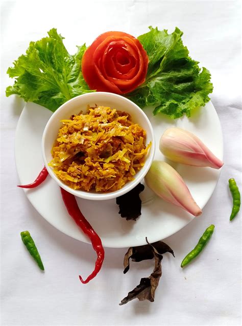 593 resep caplak ala rumahan yang mudah dan enak dari komunitas memasak terbesar dunia! Indonesian Medan Food: Sambal Kincung (Torch Ginger relish)