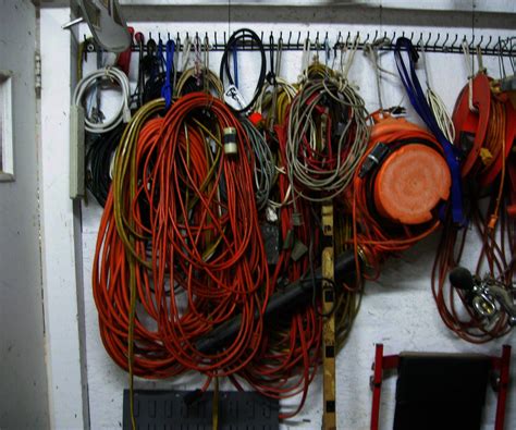 Extension Cord Storage Loops 6 Steps Instructables