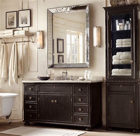 In fact, it's one of the crucial a bathroom mirror is available in many sizes, styles, and shapes you can choose. Bathroom Mirrors Design and Ideas - InspirationSeek.com