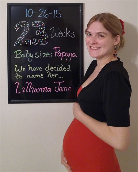 23 Weeks Pregnant Pregnancy Photos