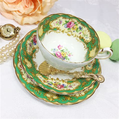 Stunning Green Floral Paragon Fine Bone China English Tea Cup Saucer