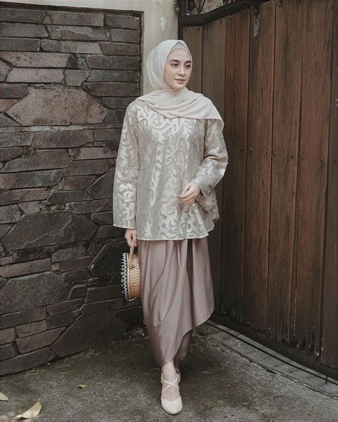 Inspirasi kondangan ootd on instagram: 30+ Model Baju Kondangan Ootd - Fashion Modern dan Terbaru 2021 | PUSAT-MUKENA.COM Jual Mukena ...