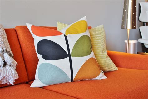 5 Best Throw Pillow Styles For A Colorful Mid Century Sofa