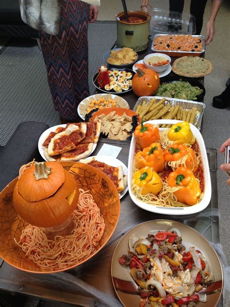 These thanksgiving potluck ideas are easy to make, feed a crowd, and can be transported without much fuss. 10 Most Popular Potluck Theme Ideas For Work 2020