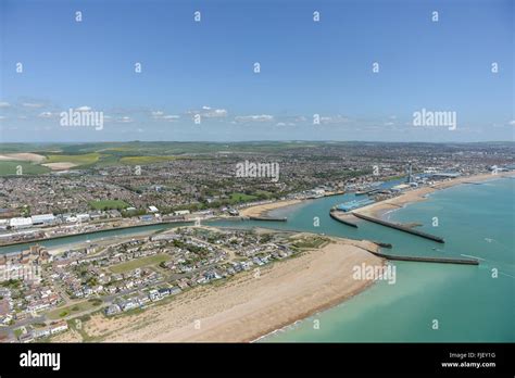 Shoreham By Sea Hi Res Stock Photography And Images Alamy