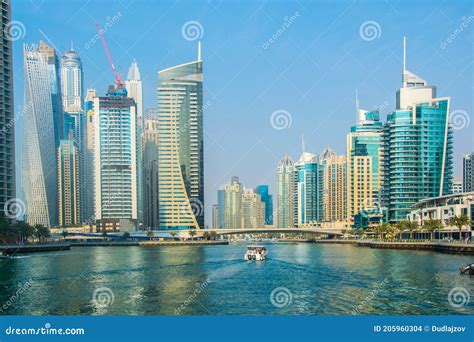 Waterfront Of The Dubai Marina Uae Editorial Stock Image Image Of