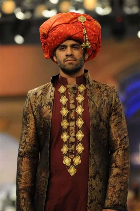 5 Best Outfits To Be Worn By Men In A Pakistani Weddings Wedding