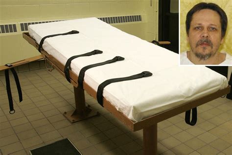 New Lethal Injection Drugs Take 15 Minutes To Kill Ohio Inmate