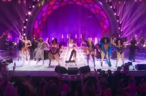 Miley Cyrus Brings Out Drag Queen Chorus To Cover Chers ‘believe At Pride Special