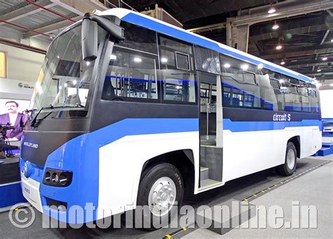 Ashok Leyland Unveils Indias First Swap Battery Bus Jointly With Sun