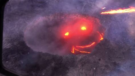 Kilauea Smiling Volcano A Proper Smile Youtube