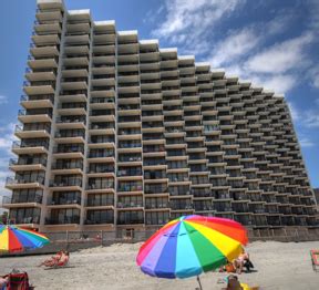 It is located about 15 miles south of myrtle beach and 5 miles south hotels in or near garden city beach. Royal Garden Resort | Garden City Beach, SC Condo Rentals