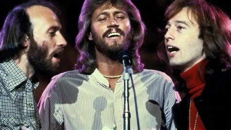 The Bee Gees La historia de la canción que llegó al n1 un día como