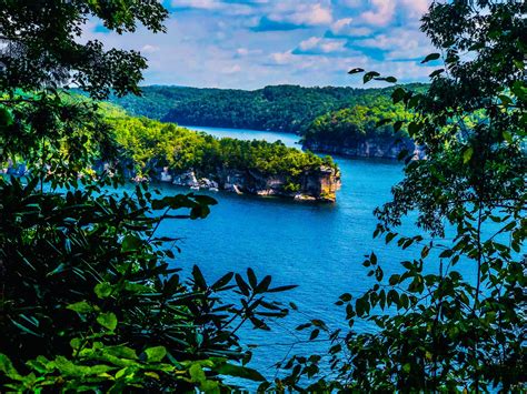 Country road cabins is just minutes from the new river gorge bridge. Summersville Lake - Summersville, WV - Visit Southern West ...