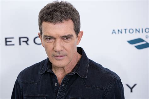 Antonio Banderas rushed to the hospital after suffering chest pain