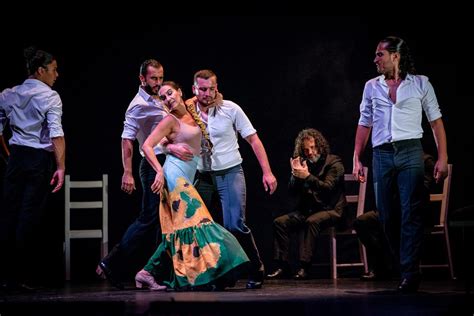 Arte Flamenco à Mont De Marsan Rafaëla Carrasco Ou La Sortie Du Labyrinthe En Beauté