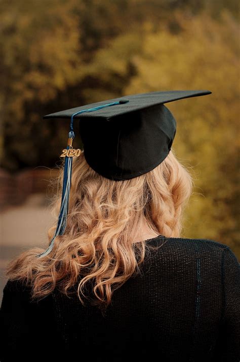 27 Genius University Graduation Captions For Instagram You Need To Use