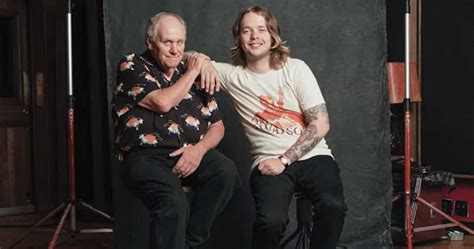 Watch Billy Strings And Father Terry Barber Create ‘meanddad Album