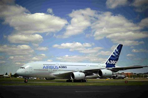Airbus to scrap A380 superjumbo production as sales slump - CGTN