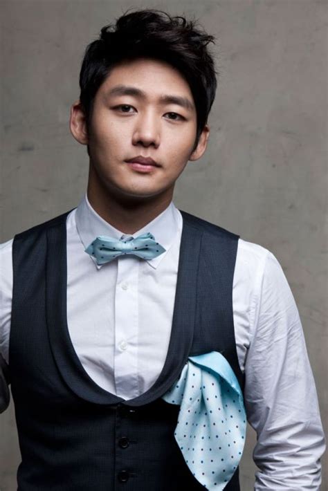 Korean actor lee tae sung. Lee Tae-sung - Wikipedia Bahasa Melayu, ensiklopedia bebas