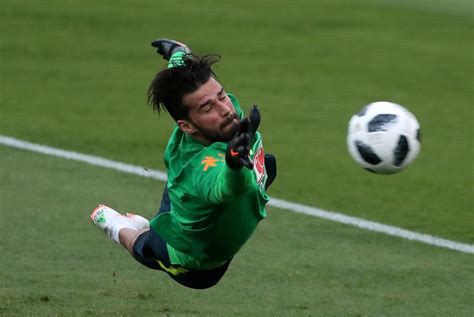 Liverpool And Roma Agree Record Fee For Brazilian Goalkeeper Alisson
