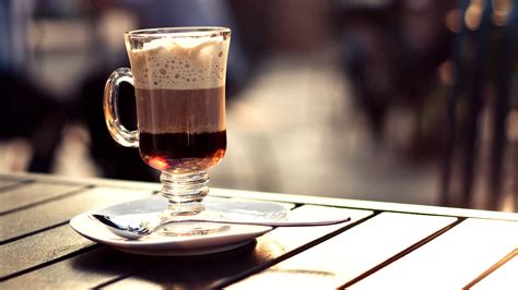 How to make Irish coffee the authentic and easy way - SheKnows