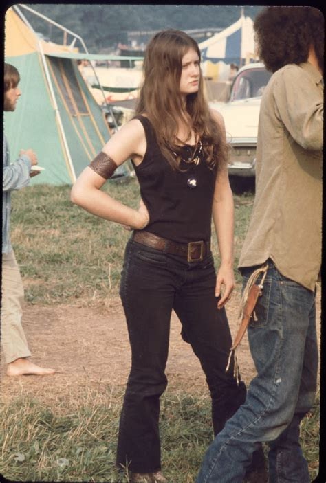Girls Of Woodstock The Best Beauty And Style Moments From 1969 ~ Vintage Everyday