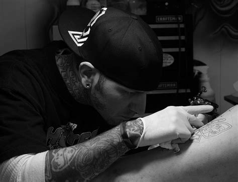 Inspirasi Penting Tattoo Artist