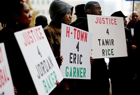 Houston Grand Jury Votes Not To Indict Police Officer Who Fatally Shot