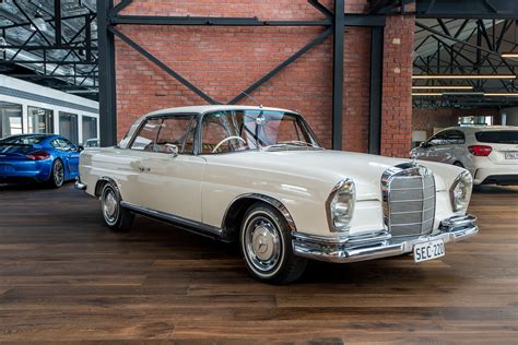 1964 Mercedes Benz 220 Se Coupe Richmonds Classic And Prestige Cars